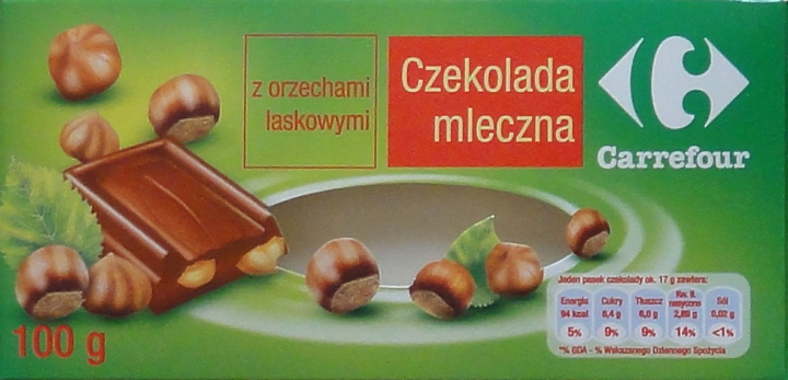 Carrefour mleczna z orzechami laskowymi procenty.jpg